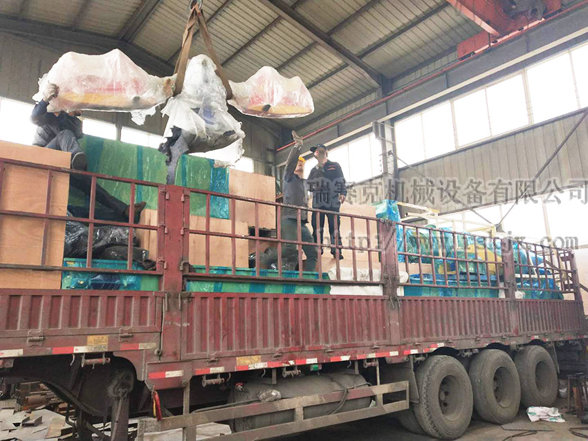 發(fā)貨現(xiàn)場圖