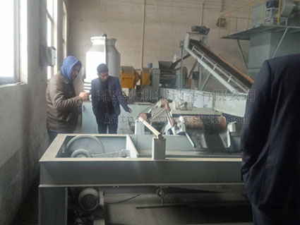 印度尼西亞客戶試機(jī)現(xiàn)場