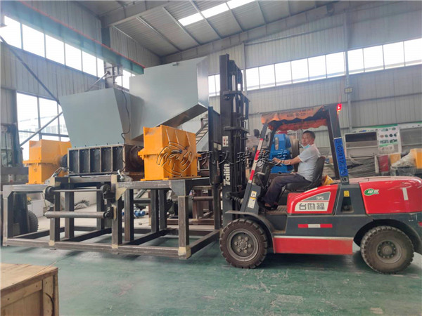 輪胎膠粉加工設(shè)備向土耳其走起