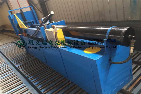 廢舊汽車輪胎單鉤拉絲機(jī)|輪胎撕碎機(jī)案例試機(jī)