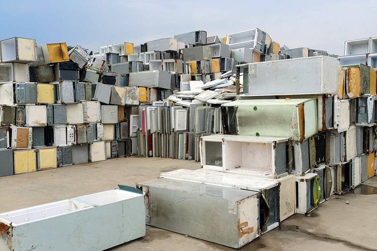 廢舊冰箱